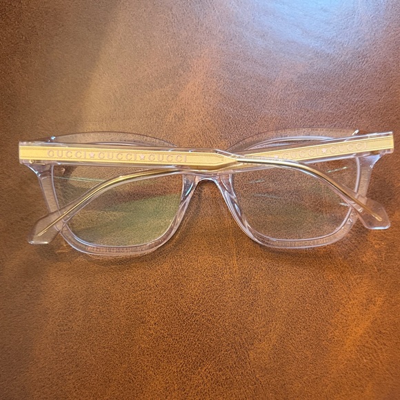 GUCCI clear/pink tint/gold prescription glasses Frame with soft case! - Picture 5 of 17